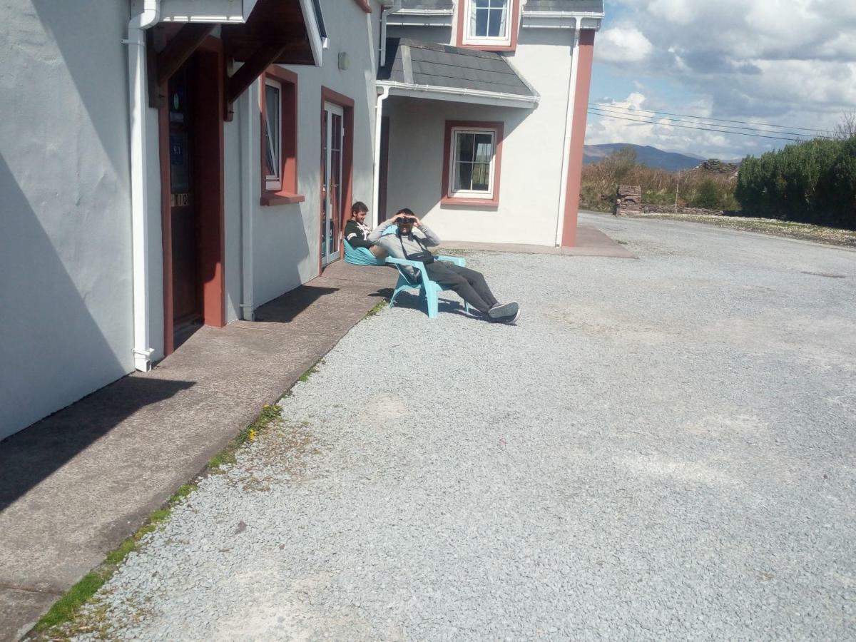 The Skellig Lodge & Hostel Ballinskelligs Exterior foto